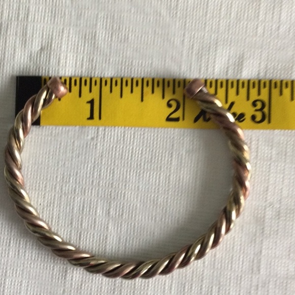 Gold and Silver colored Twisted Rope Bracelet - Picture 2 of 6